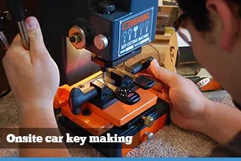 Ridgeway CT Locksmith Store, Ridgeway, CT 203-489-6184 Ridgeway CT Locksmith Store, Ridgeway, CT 203-489-6184 - onsite-car-key-making